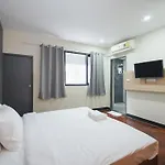 Go Inn Bts St Louis Silom - โกอินน์ บีทีเอส เซนต์หลุยส์ สีลม 4
